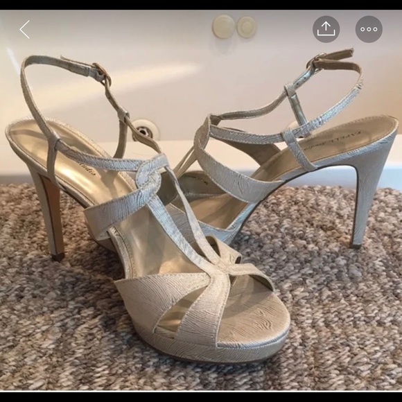 papell studios Shoes - Gold 4 inch Papell Studios Heels